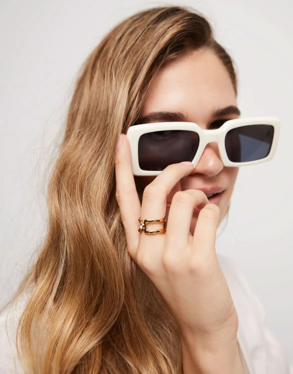 18k Gold Plated Ser Indomable White Ring ANI0816BLNORO Unode50 Jewelry And Accessories