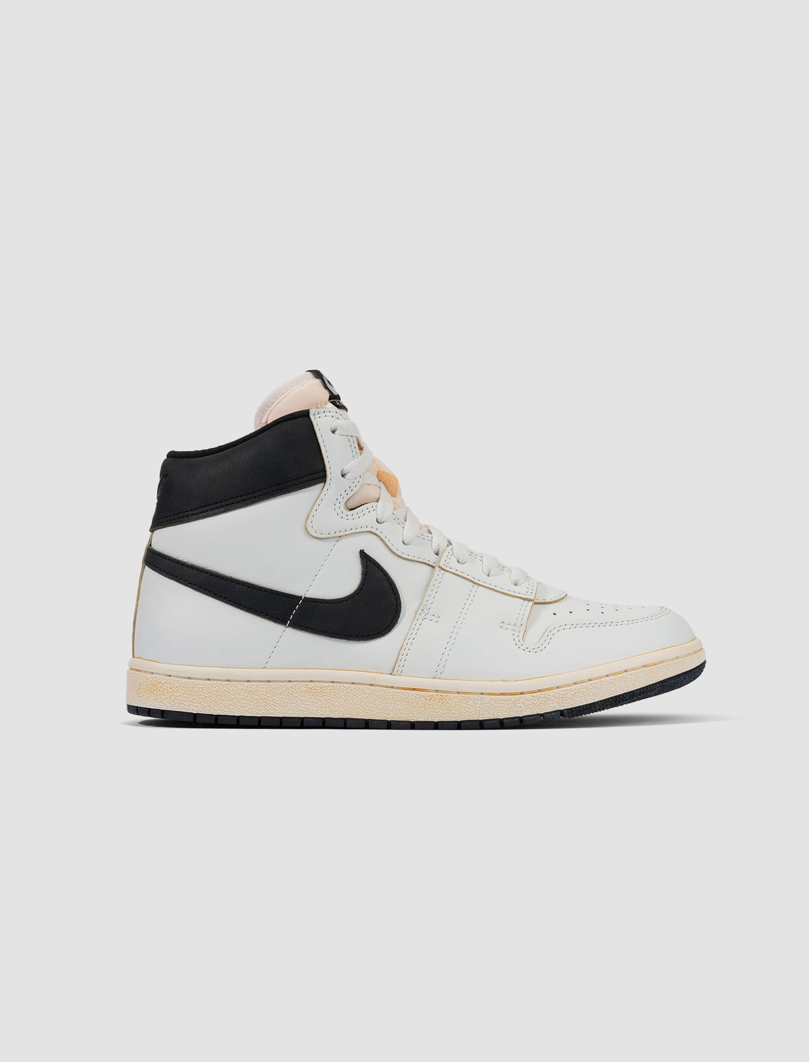 A MA MANIRE x JORDAN AIR SHIP SP "SUMMIT WHITE/BLACK" Iconic Air Jordan streetwear sneakers