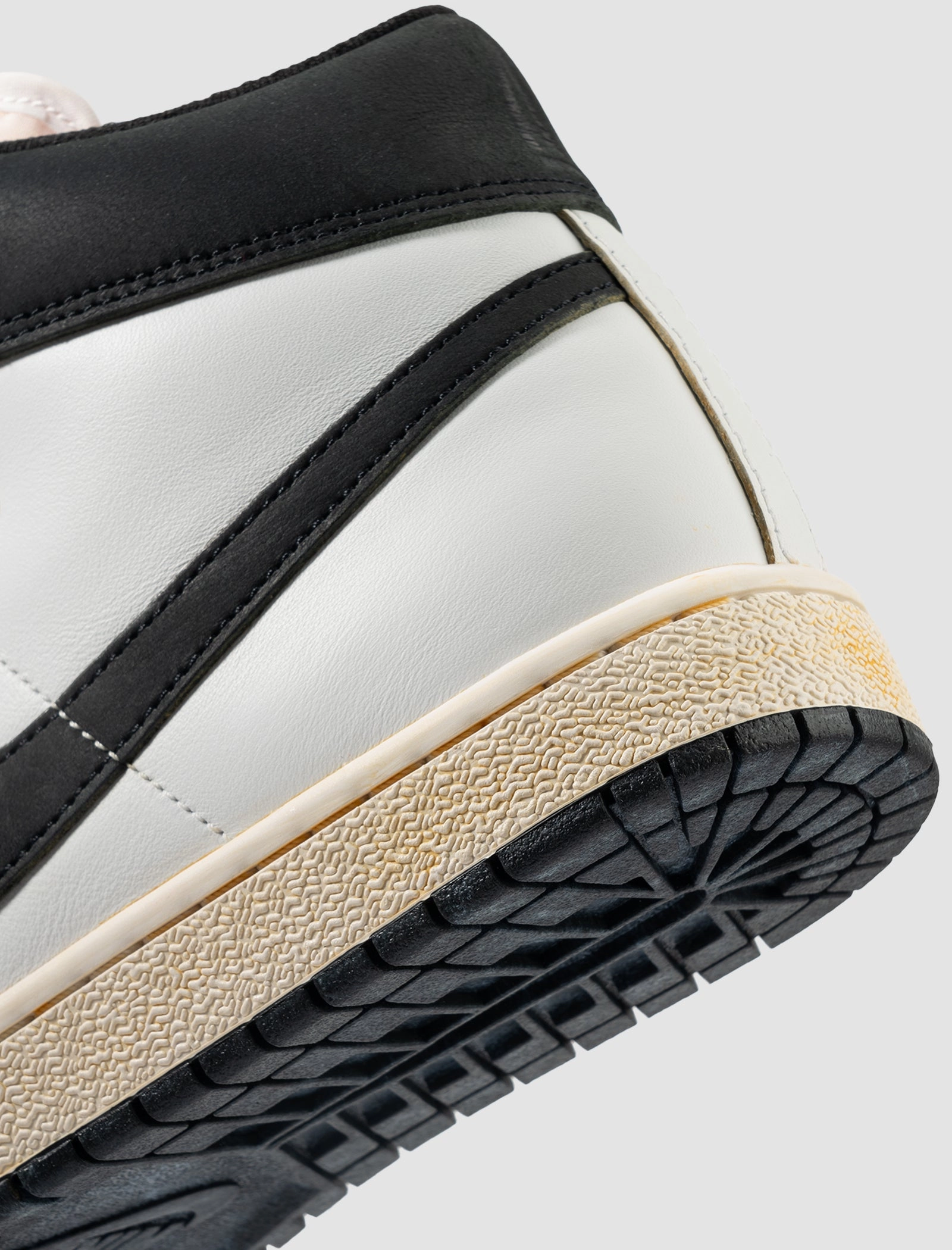 A MA MANIRE x JORDAN AIR SHIP SP "SUMMIT WHITE/BLACK" Retro basketball lifestyle shoes