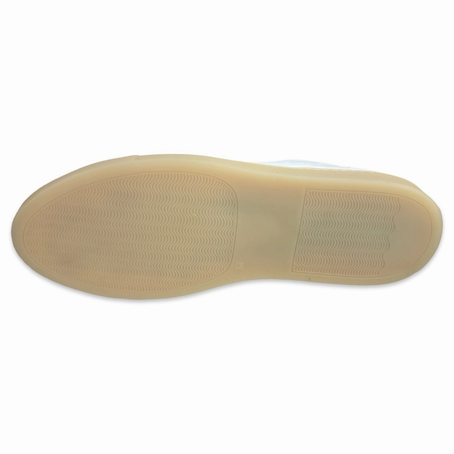 Achilles Sneaker Common Projects minimalist luxury sneakers