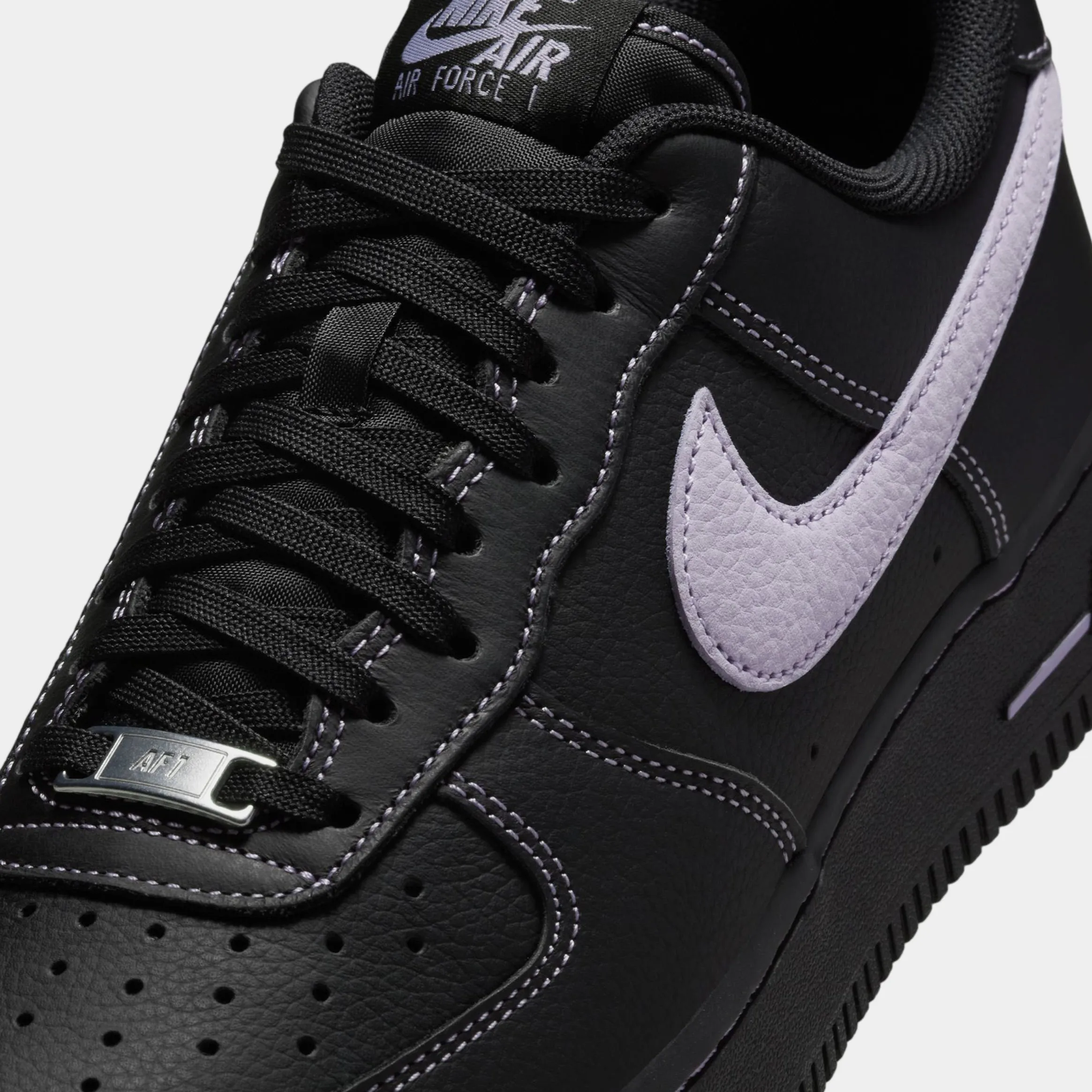 Air Force 1 '07 LV8 Mens Lifestyle Shoes (Black/Hydrangeas) Nike Max 95 versions