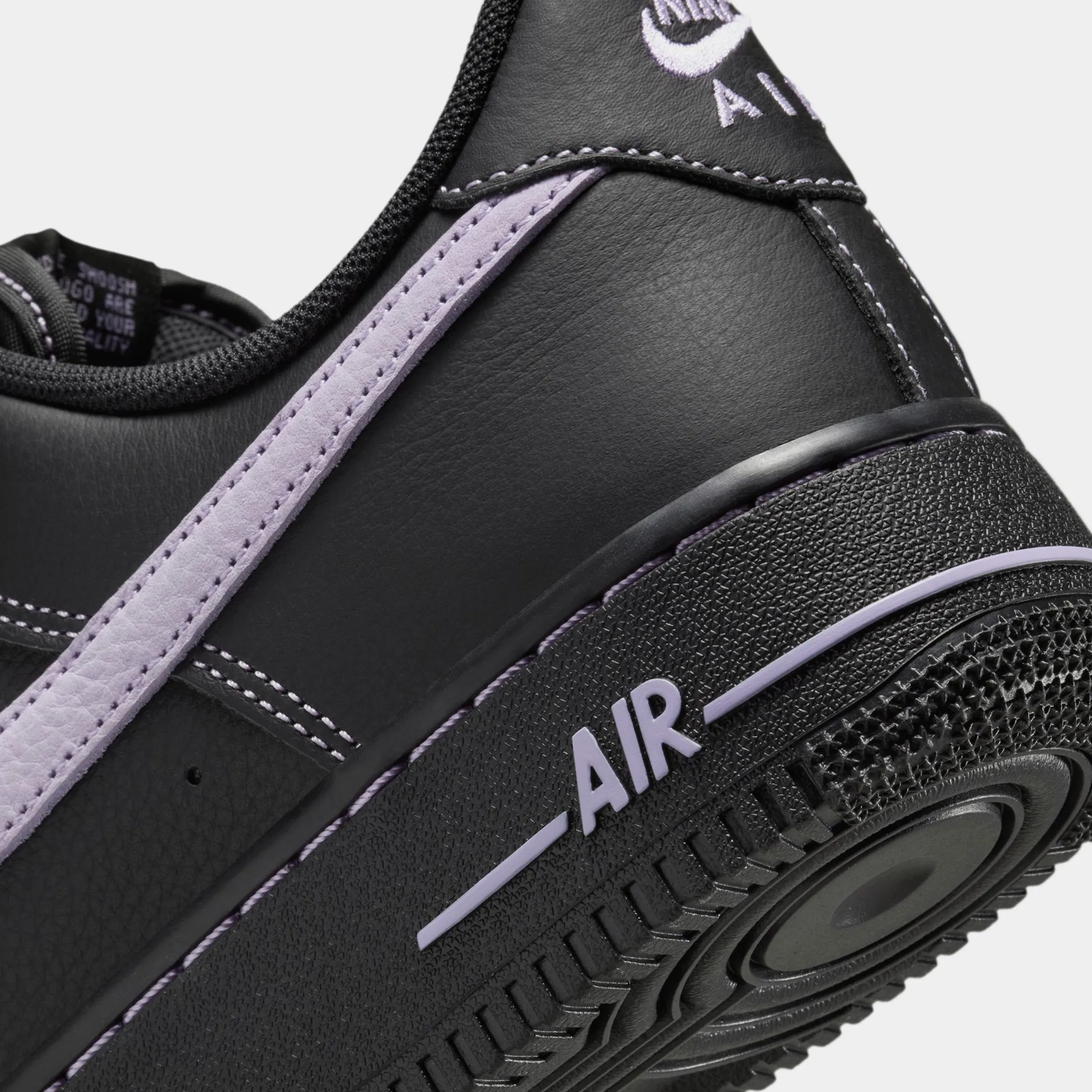 Air Force 1 '07 LV8 Mens Lifestyle Shoes (Black/Hydrangeas) Nike Max 95 versions