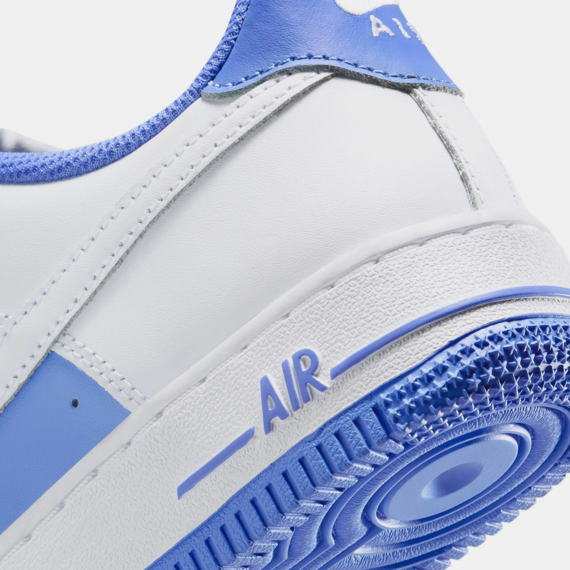 Air Force 1 Low Grade School Lifestyle Shoes (White/Light Blue) Nike Max 95 versions