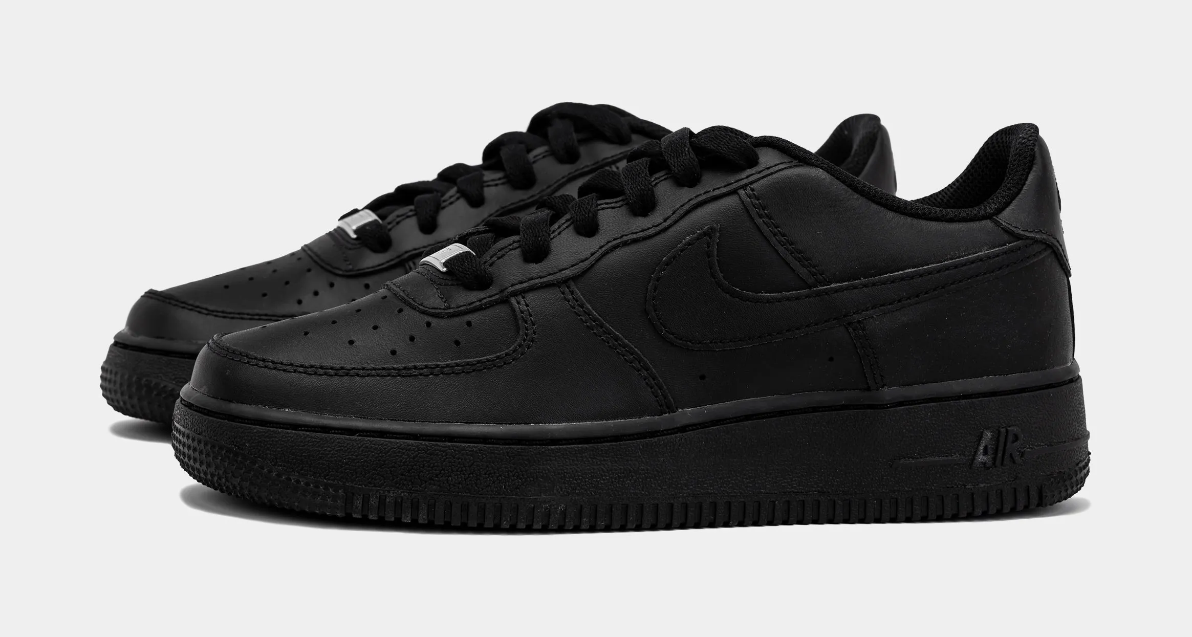 Air Force 1 Low LE Grade School Lifestyle Shoes (Black/Black) Nike Max 95 versions