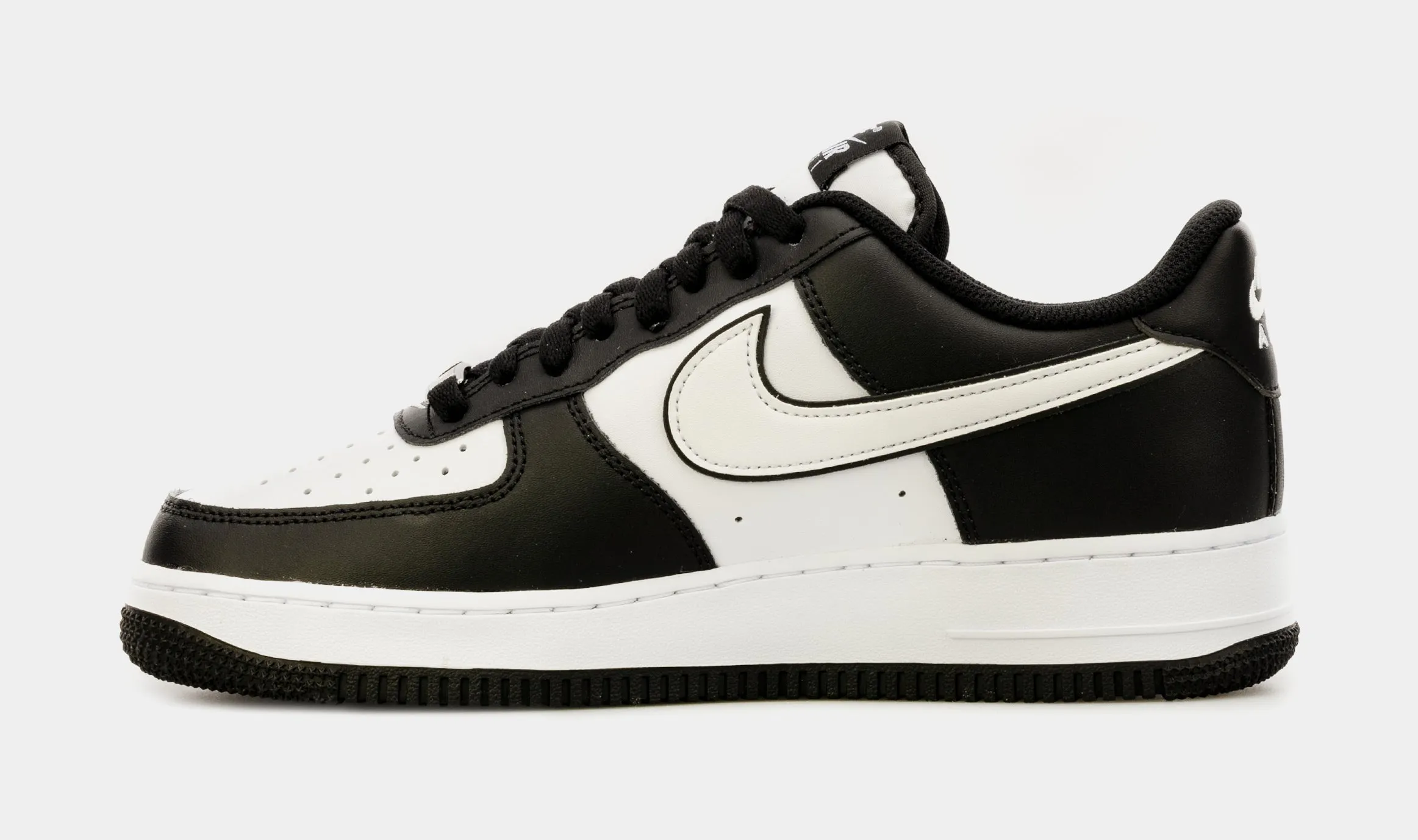 Air Force 1 Low Mens Lifestyle Shoes (Black/White) Nike Max 95 versions