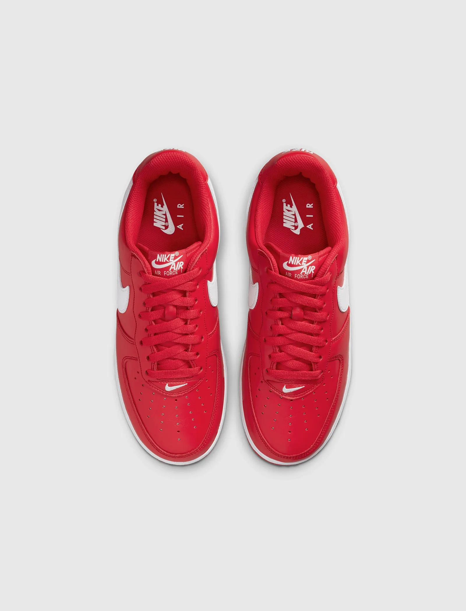 AIR FORCE 1 LOW RETRO COLOR OF THE MONTH "UNIVERSITY RED/WHITE" Nike sports sneakers