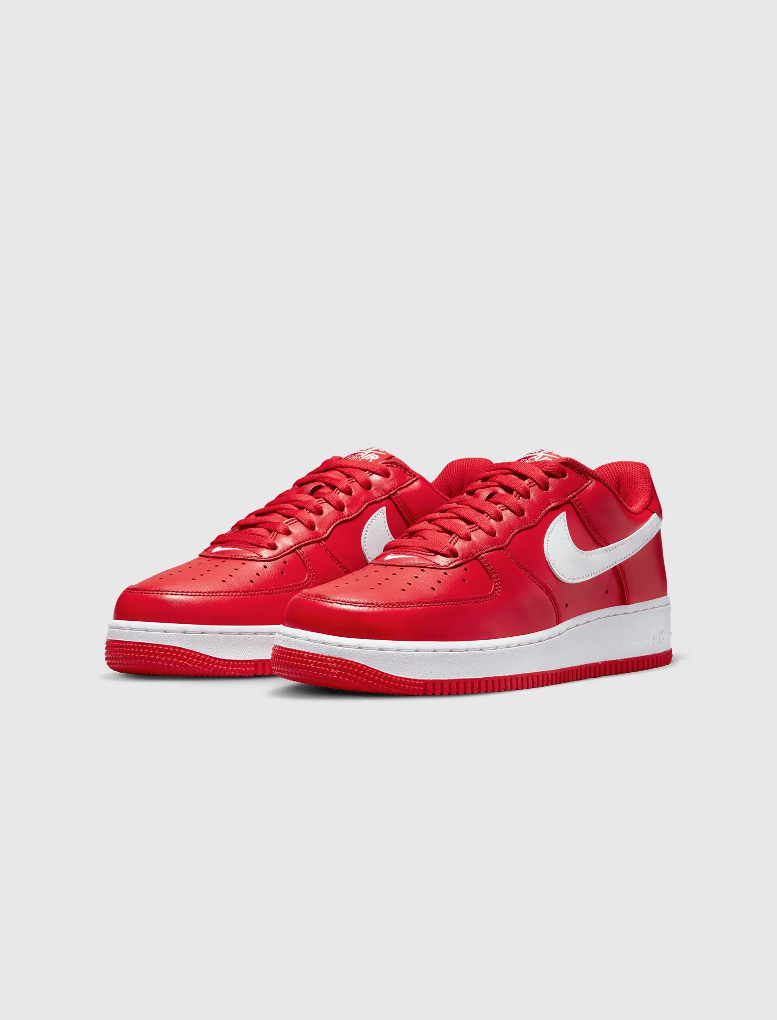 AIR FORCE 1 LOW RETRO COLOR OF THE MONTH "UNIVERSITY RED/WHITE" Nike sports sneakers