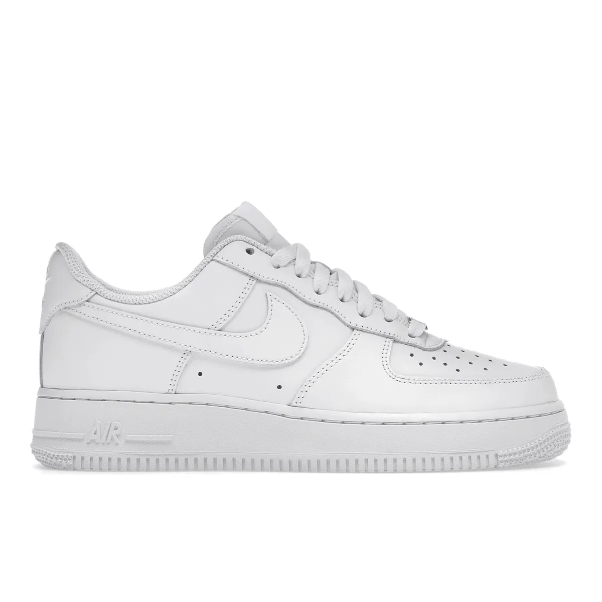 Air Force 1 White Nike Air Force 1 heritage shoes for everyday wear