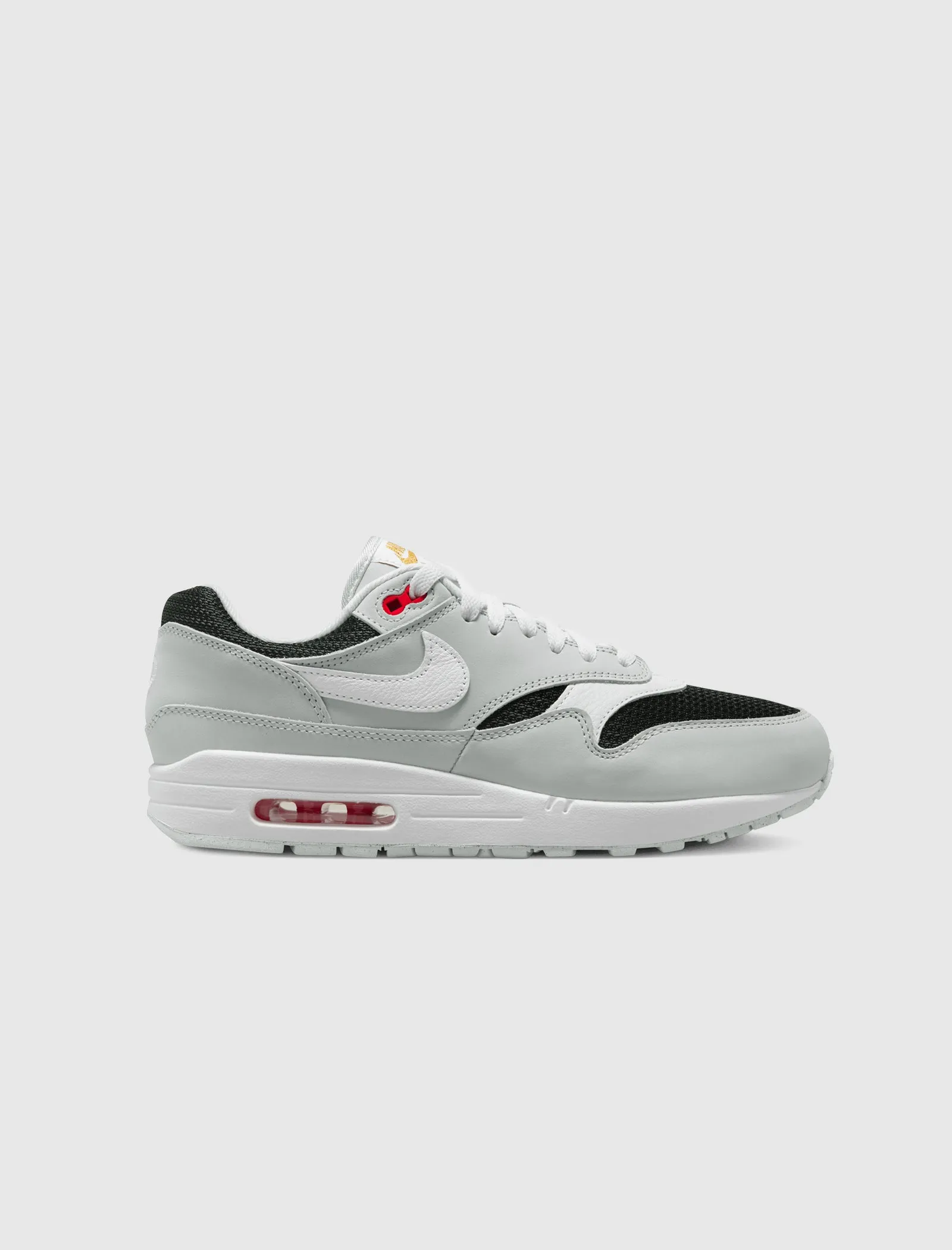 AIR MAX 1 PREMIUM "URAWA" Nike lifestyle shoes with signature style