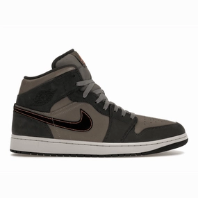 Air Air Jordan 1 Mid SE Night Stadium Air Jordan 1 Mid sneakers with bold retro vibes