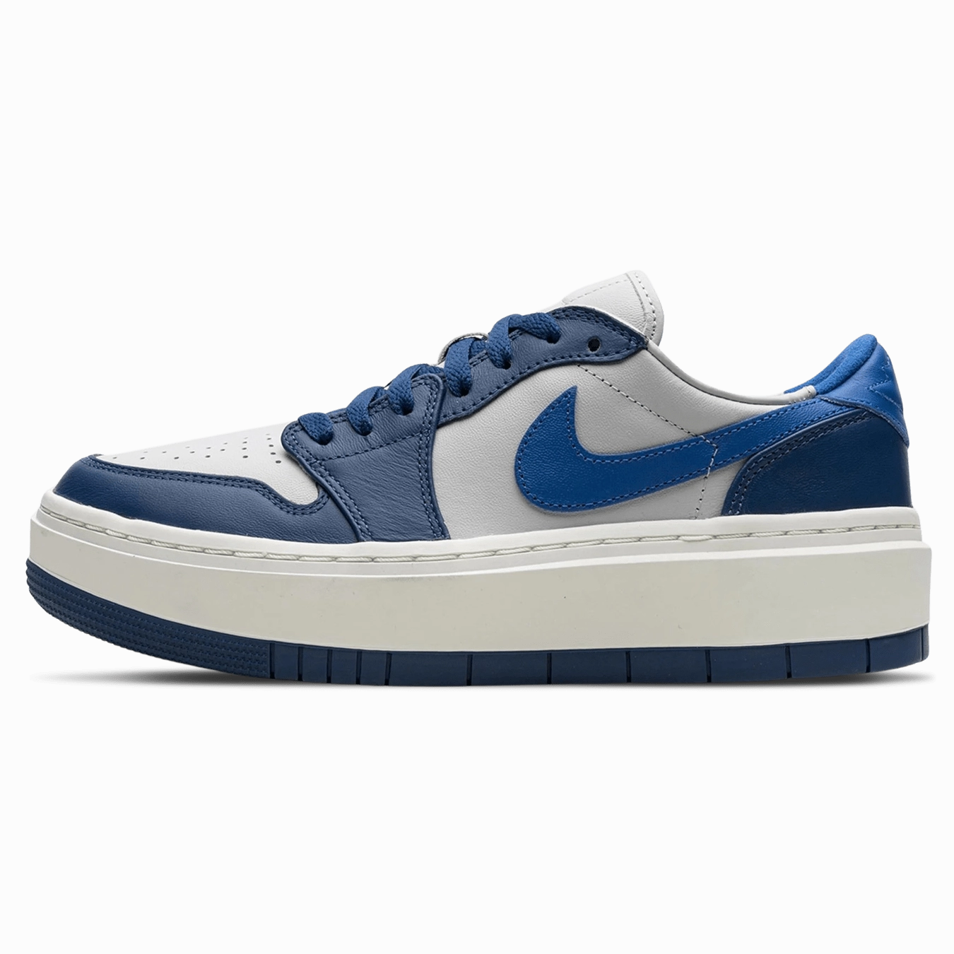 Air Jordan 1 Elevate Low Wmns 'French Blue' Air Jordan 1 Low sneakers perfect for casual outfits