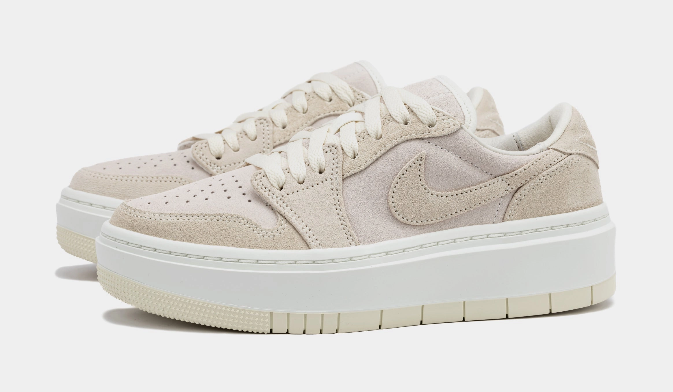 Air Jordan 1 Elevate Low Womens Lifestyle Shoes (Brown/Beige) Air Jordan 1 original design shoes