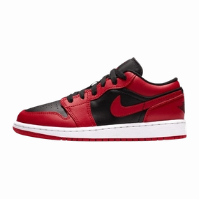Air Jordan 1 GS Low Reverse Bred Air Jordan 1 Low sneakers perfect for casual outfits