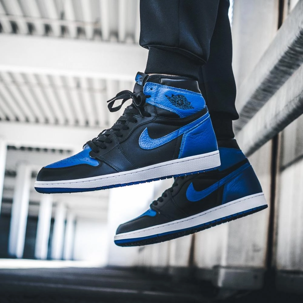 Air Jordan 1 GS Retro High OG Royal Air Jordan 1 vintage style sneakers