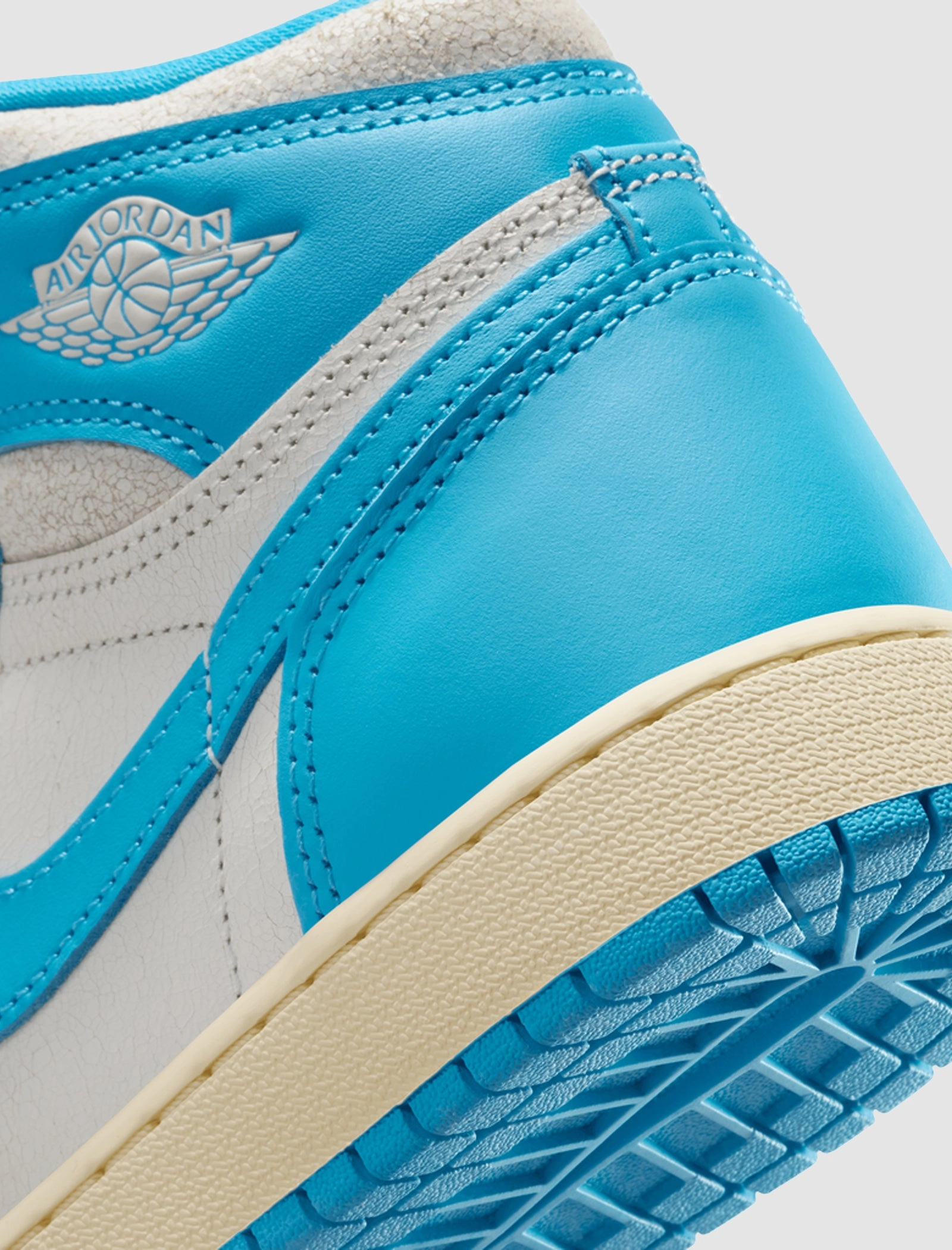 AIR JORDAN 1 HI OG REIMAGINED "UNC" GS Retro basketball lifestyle shoes