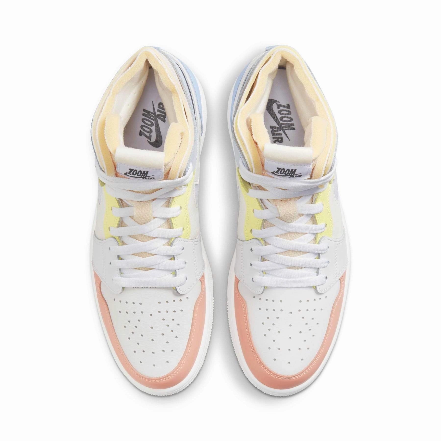 Air Jordan 1 High Zoom CMFT 'To My First Coach' Air Jordan 1 vintage style sneakers