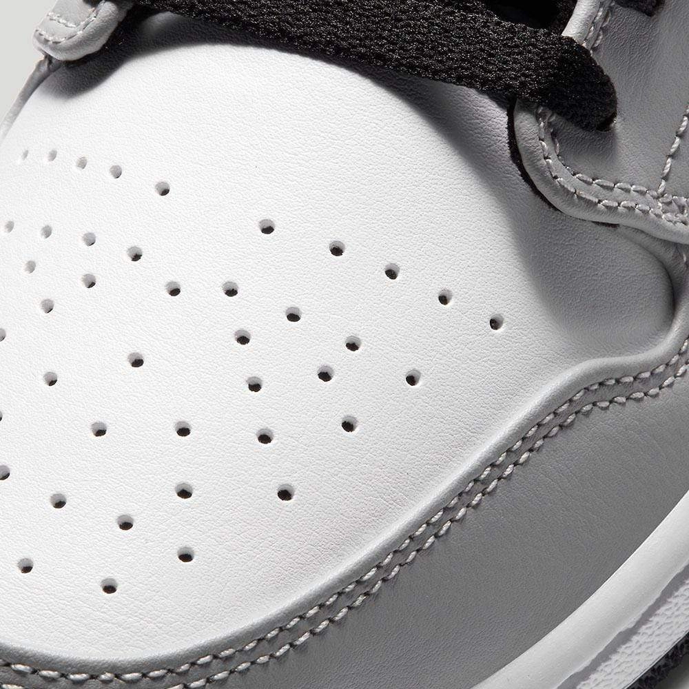 Air Jordan 1 Low ??Light Smoke Grey?? Air Jordan 1 vintage style sneakers