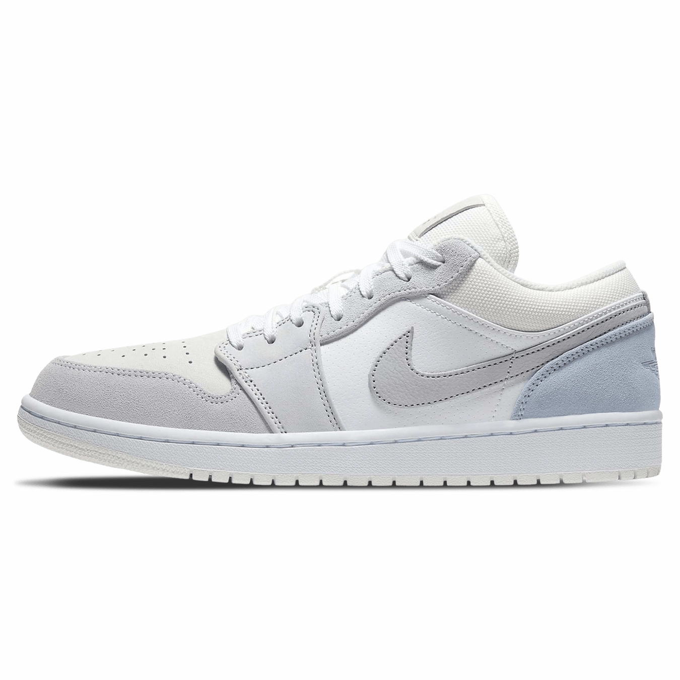 Air Jordan 1 Low 'Paris' Air Jordan 1 Low sneakers perfect for casual outfits