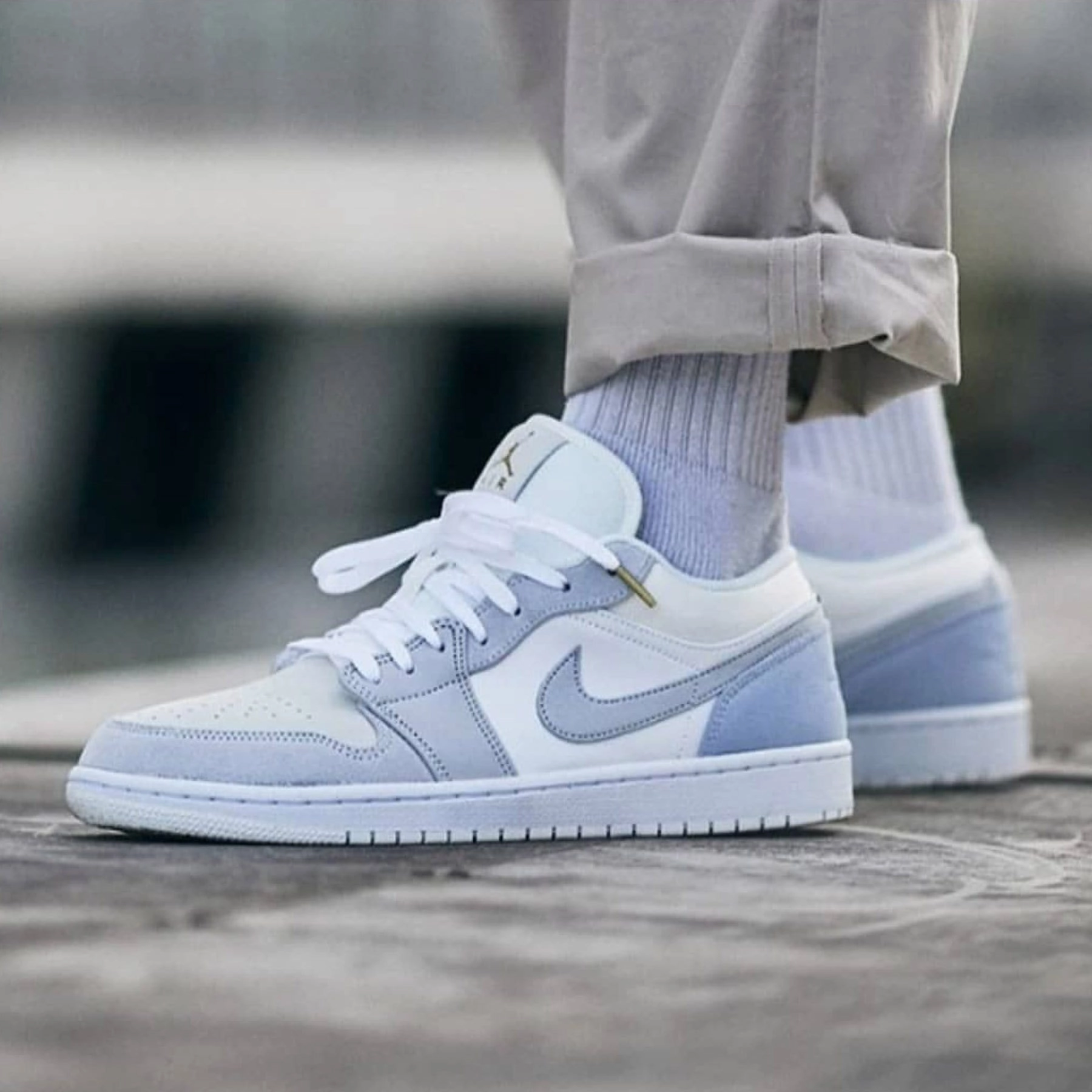 Air Jordan 1 Low 'Paris' Air Jordan 1 Low lifestyle shoes