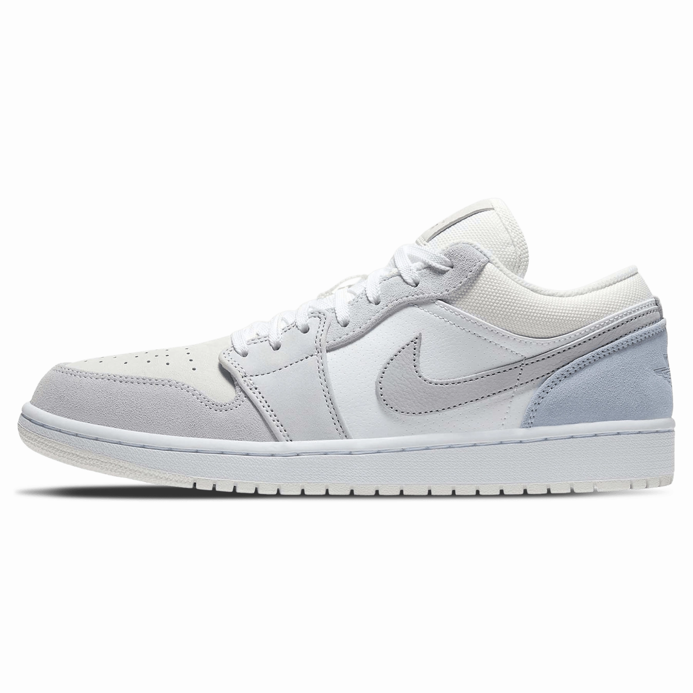 Air Jordan 1 Low 'Paris' Air Jordan 1 timeless sneakers for Jordan fans