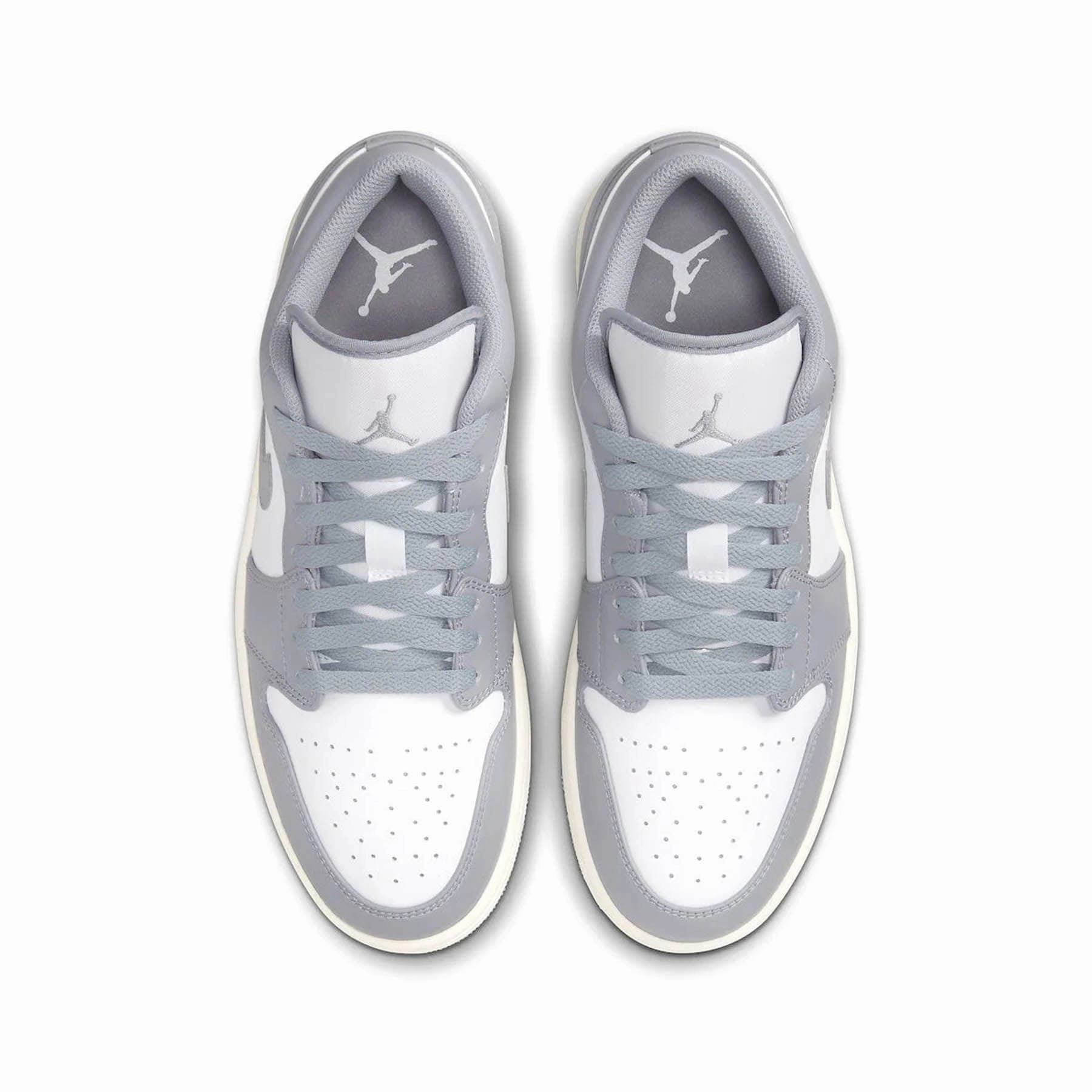 Air Jordan 1 Low 'Vintage Grey' Air Jordan 1 vintage style sneakers