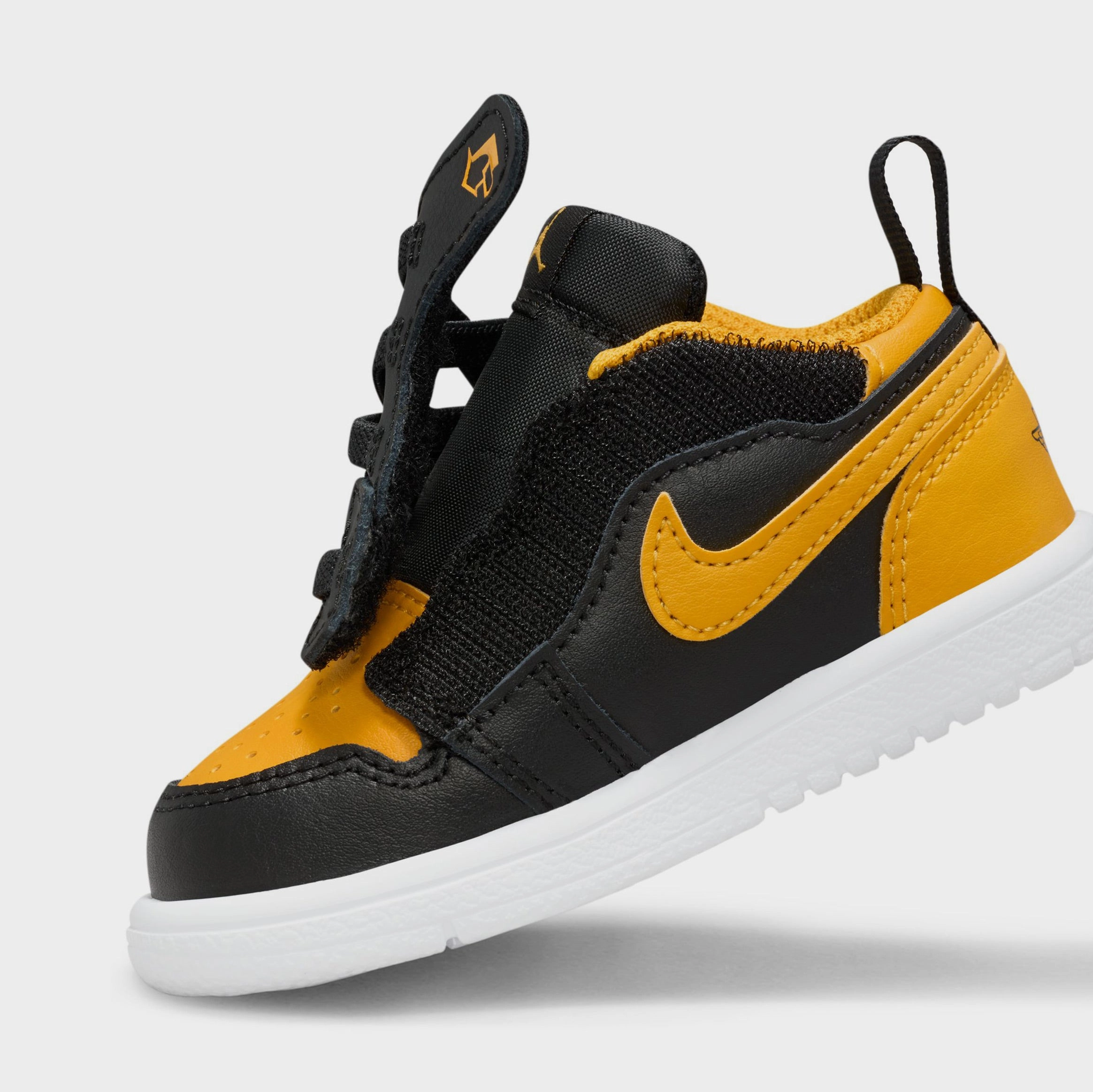 Air Jordan 1 Low Alt Infant Toddler Lifestyle Shoes (Black/White/Yellow Ochre) Air Jordan 1 original design shoes