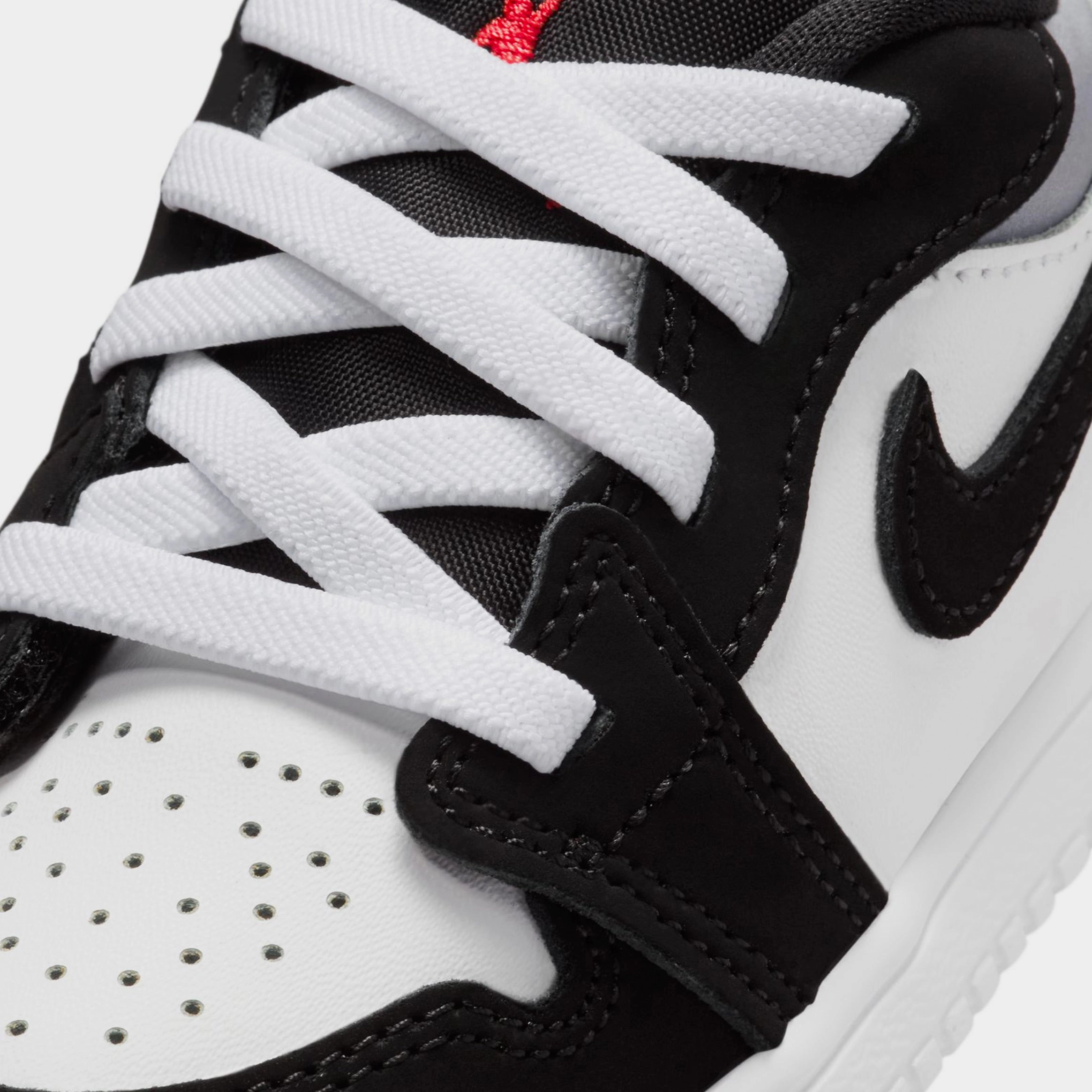 Air Jordan 1 Low Alt SE Infant Toddler Basketball Shoes (White/Fire Red/Black/Matte Silver) Air Jordan 1 original design shoes
