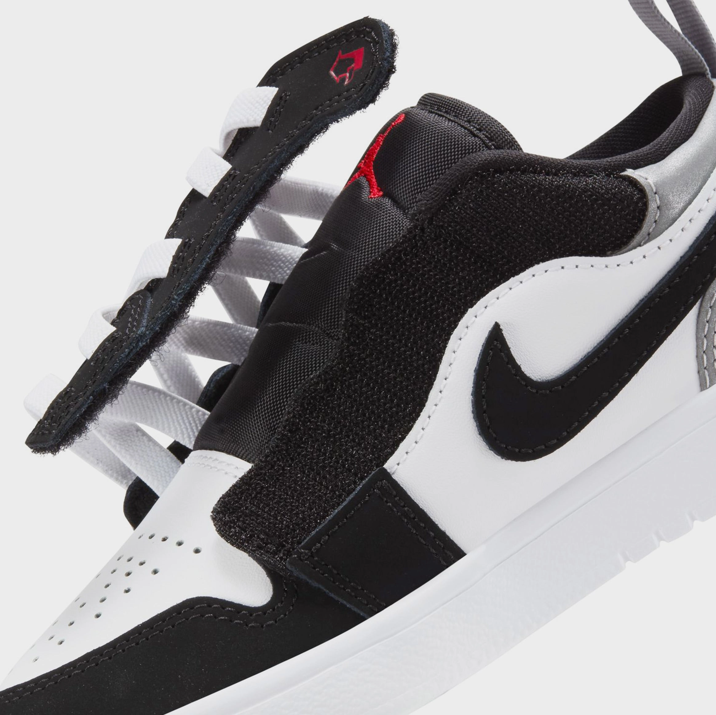 Air Jordan 1 Low Alt SE Preschool Basketball Shoes (White/Fire Red/Black/Matte Silver) Air Jordan 1 original design shoes