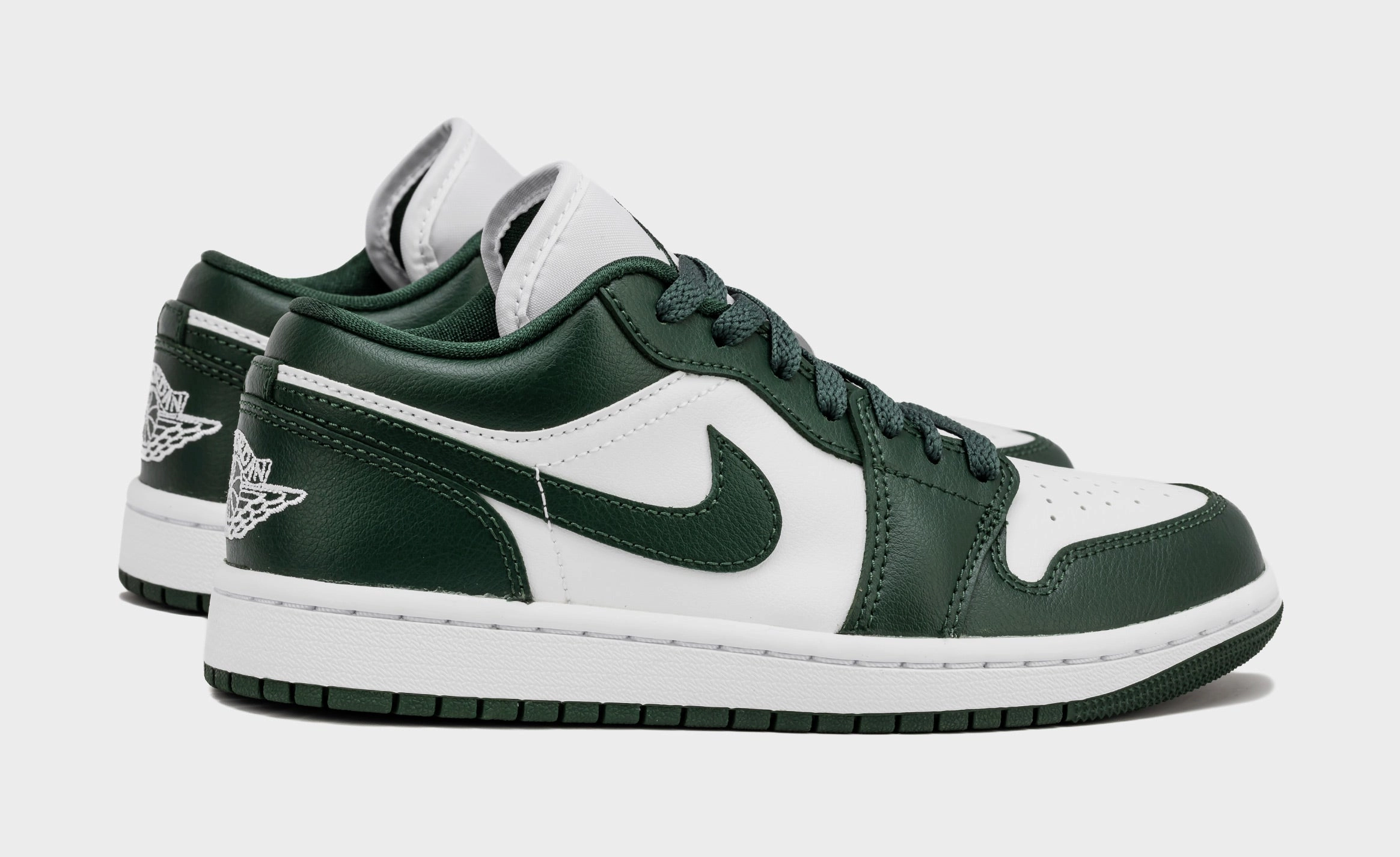 Air Jordan 1 Low Galactic Jade Womens Lifestyle Shoes (White/Galactic Jade) Air Jordan 1 original design shoes