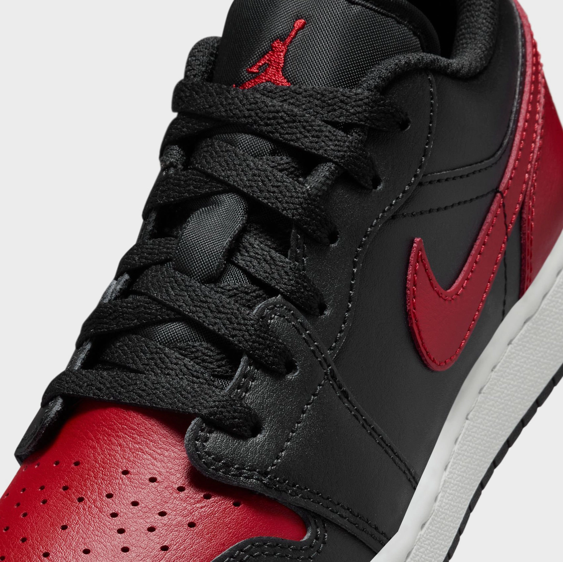 Air Jordan 1 Low Grade School Basketball Shoes (Black/Varsity Red/Summit White) Air Jordan 1 original design shoes
