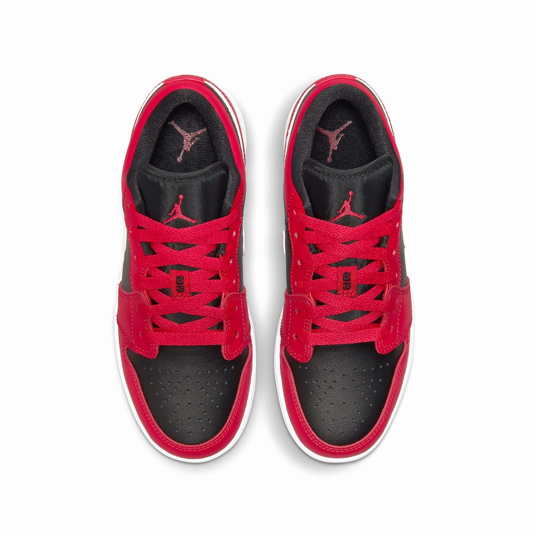 Air Jordan 1 Low GS 'Black Very Berry' Air Jordan 1 Low lifestyle shoes