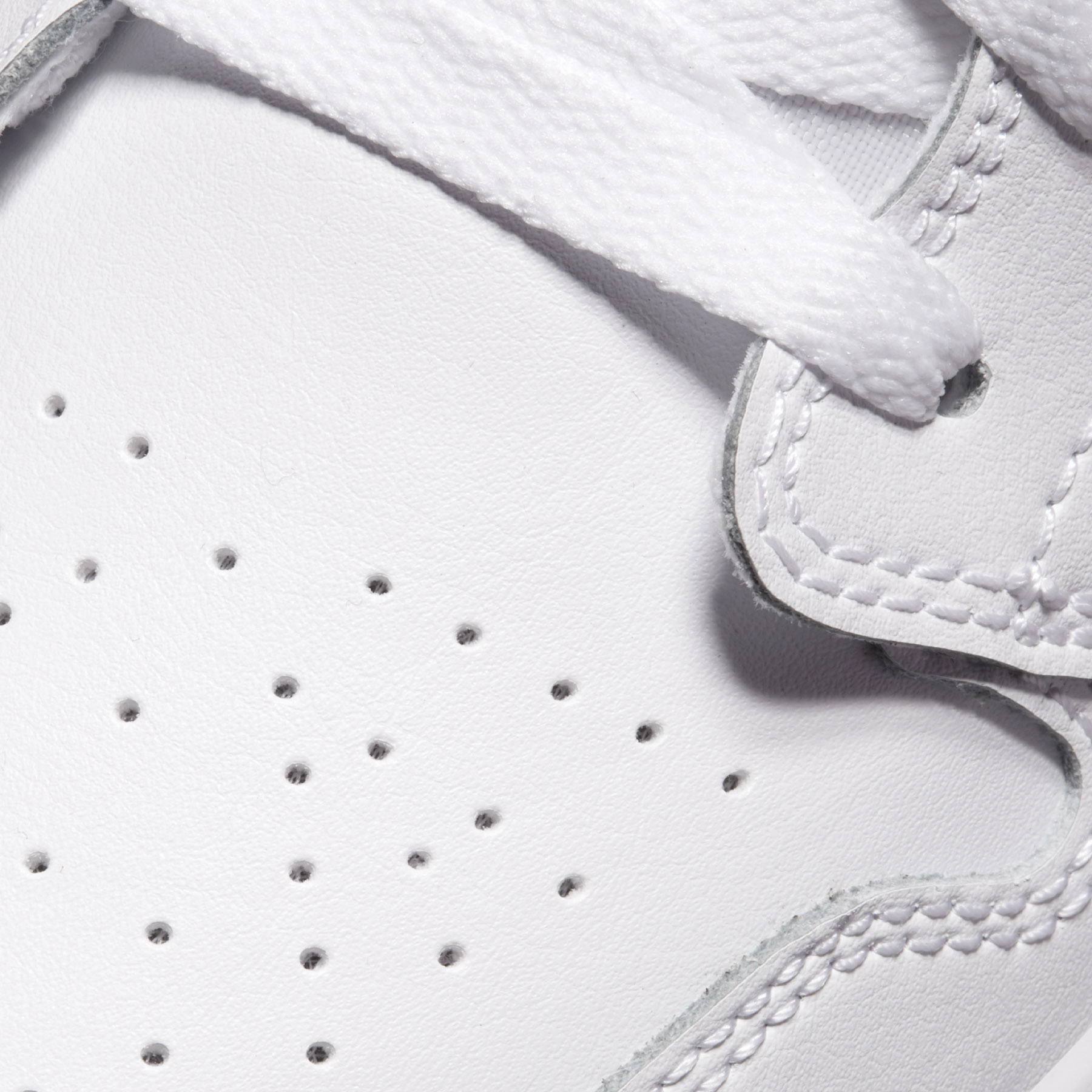 Air Jordan 1 Low GS 'Edge Glow' Air Jordan 1 Low lifestyle shoes