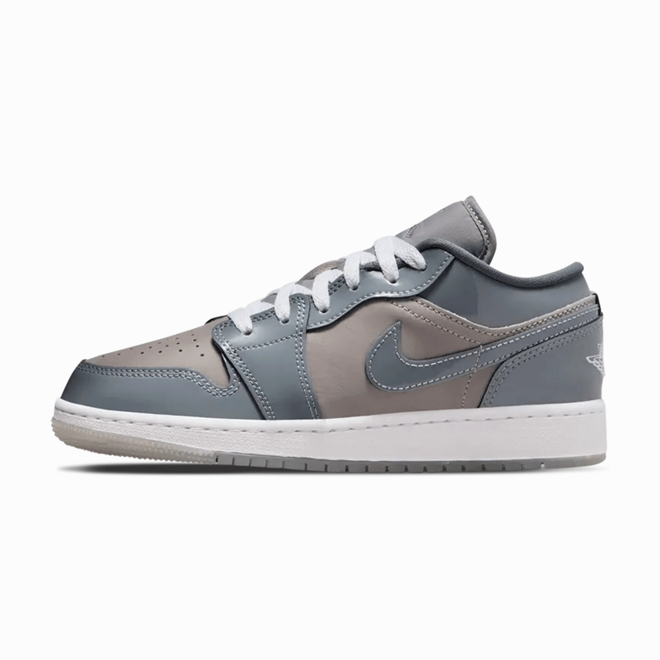 Air Jordan 1 Low GS 'Patent Cool Grey' Air Jordan 1 sneakers with heritage court style