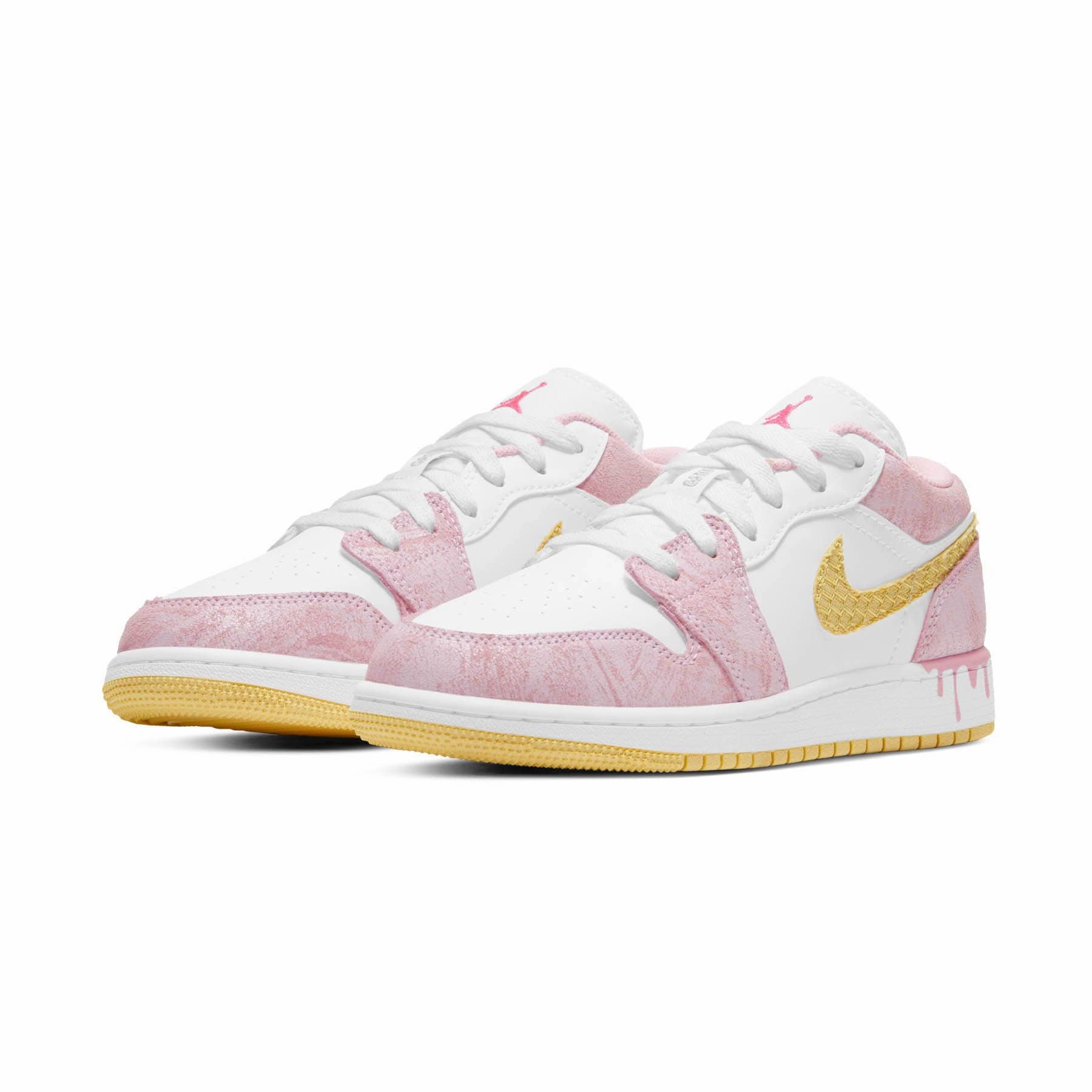 Air Jordan 1 Low GS 'Strawberry Ice Cream' Air Jordan 1 Low lifestyle shoes