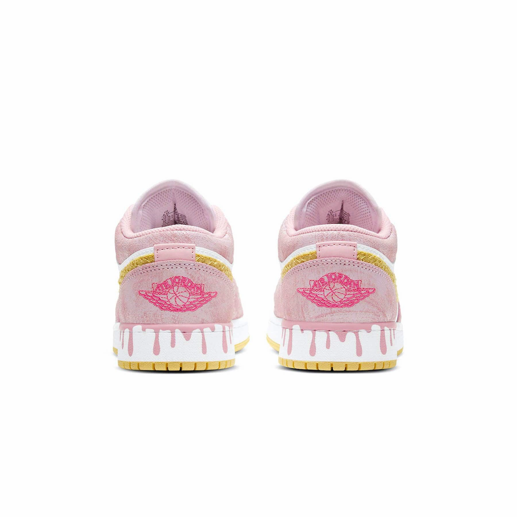 Air Jordan 1 Low GS 'Strawberry Ice Cream' Air Jordan 1 Low lifestyle shoes