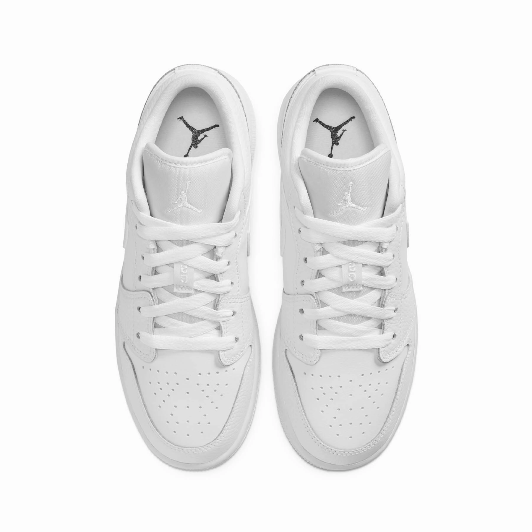 Air Jordan 1 Low GS 'Triple White' Air Jordan 1 vintage style sneakers