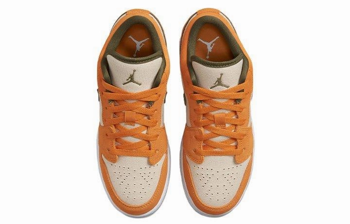 Air Jordan 1 Low Light Curry Air Jordan 1 Low casual sneakers