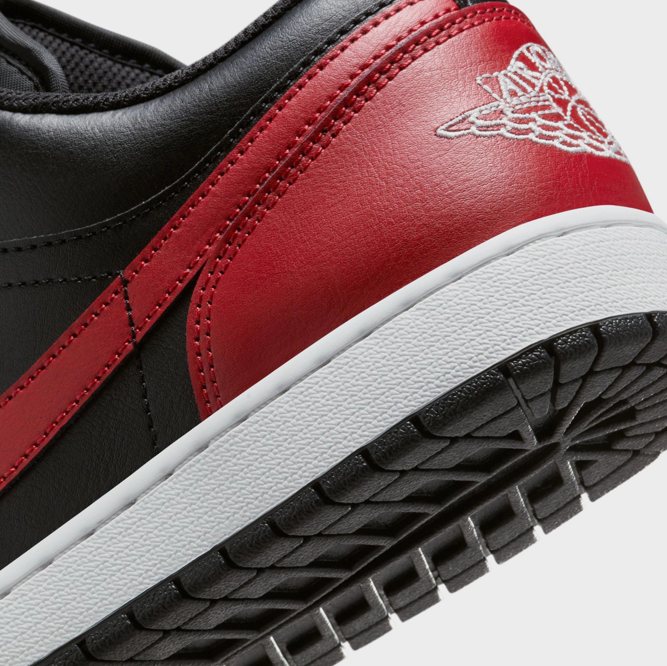 Air Jordan 1 Low Mens Basketball Shoes (Black/Summit White/Varsity Red) Air Jordan 1 original design shoes