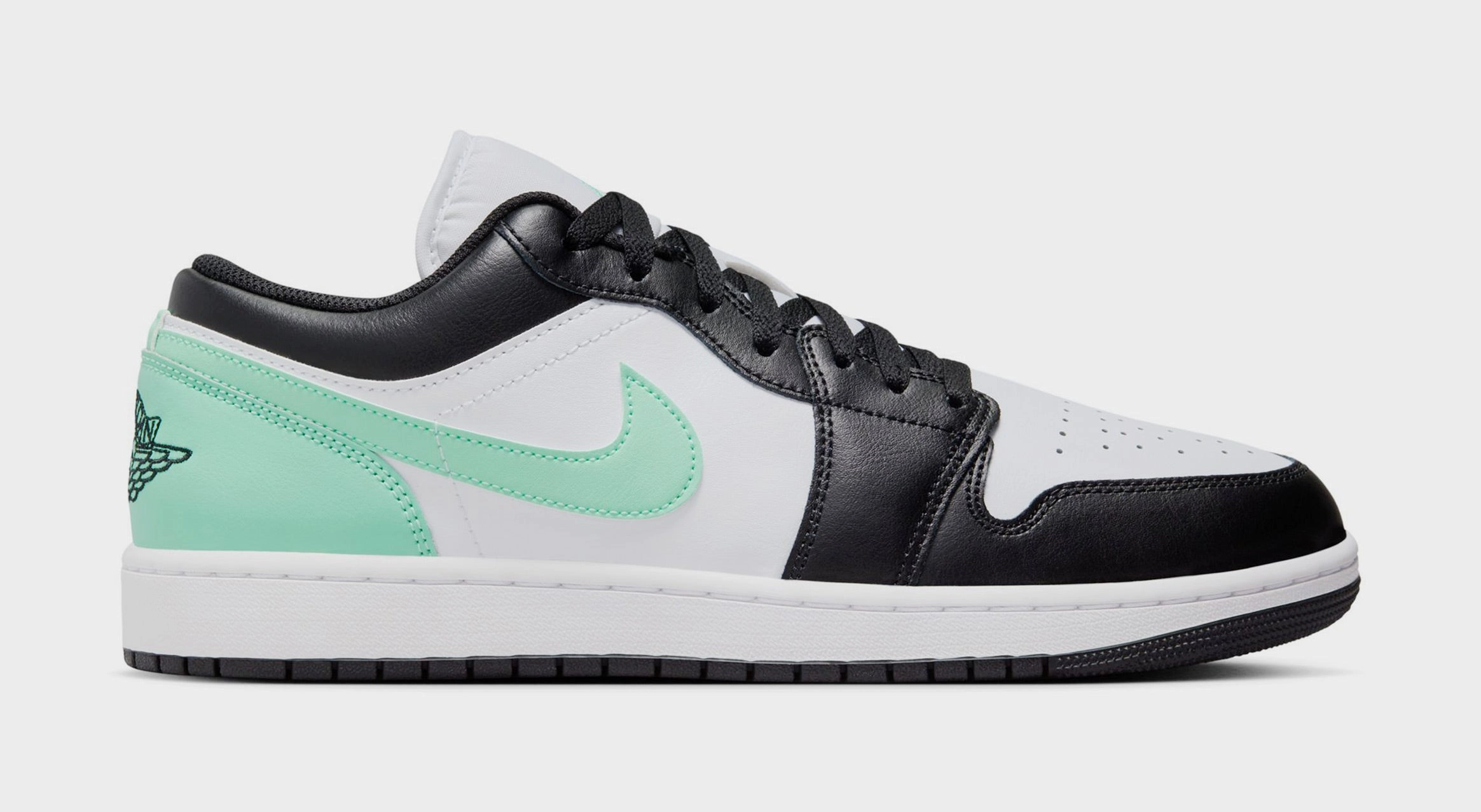 Air Jordan 1 Low Mens Lifestyle Shoes (White/Black/Green Glow) Air Jordan 1 classic shoes for streetwear looks
