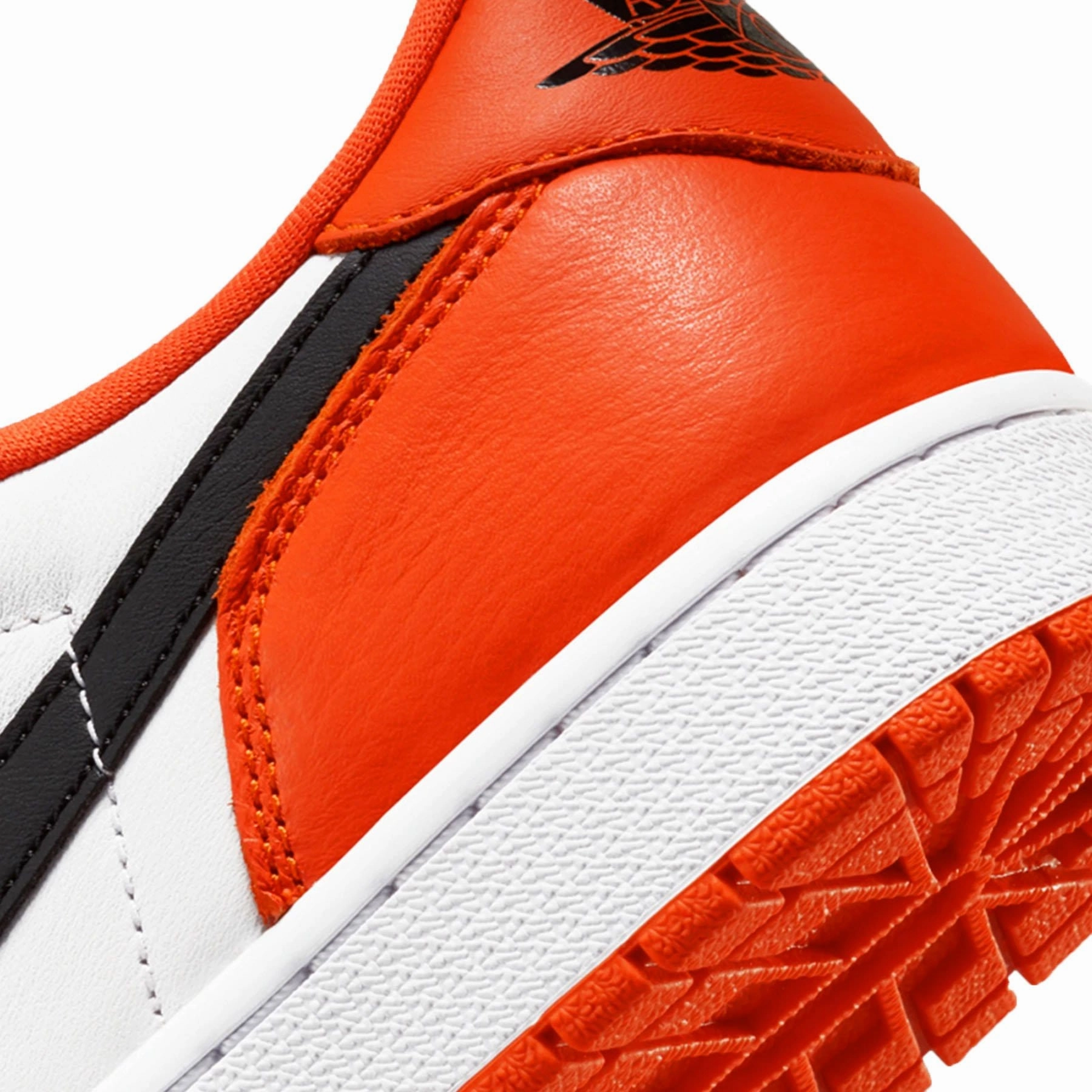 Air Jordan 1 Low OG 'Starfish' Air Jordan 1 Low lifestyle shoes
