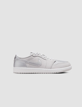 AIR JORDAN 1 LOW OG "METALLIC SILVER" Iconic Air Jordan streetwear sneakers