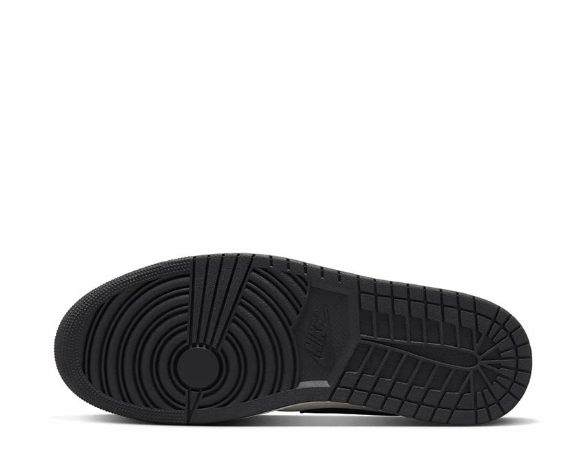 Air Jordan 1 Low OG "Mocha" Timeless hoop footwear