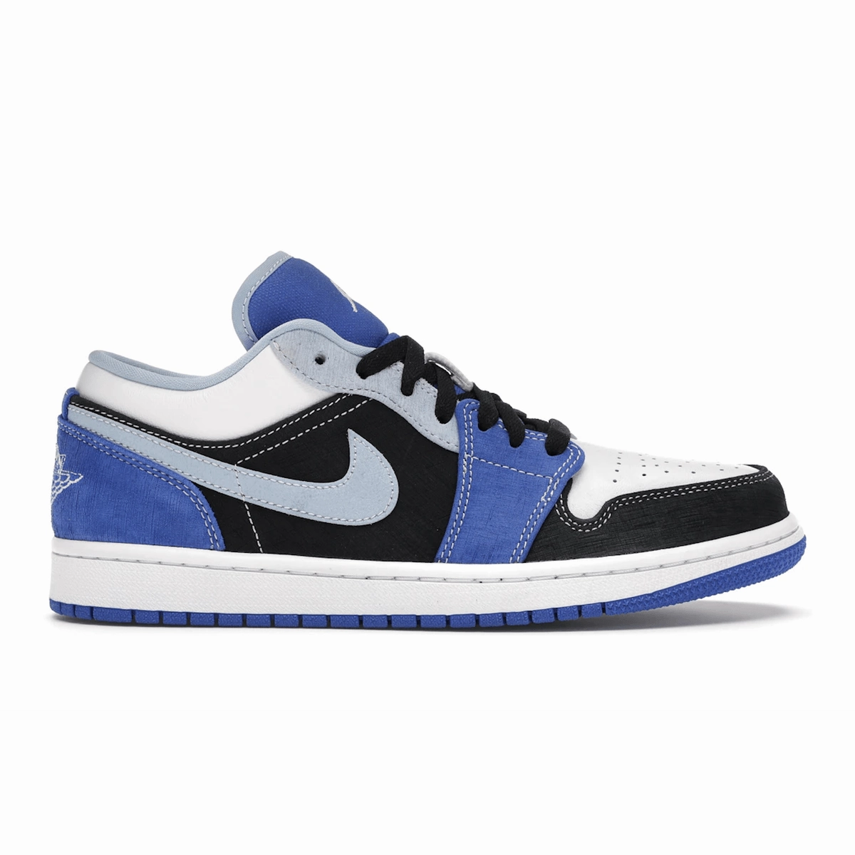 Air Jordan 1 Low Racer Blue White Air Jordan 1 Low shoes with sleek lifestyle appeal
