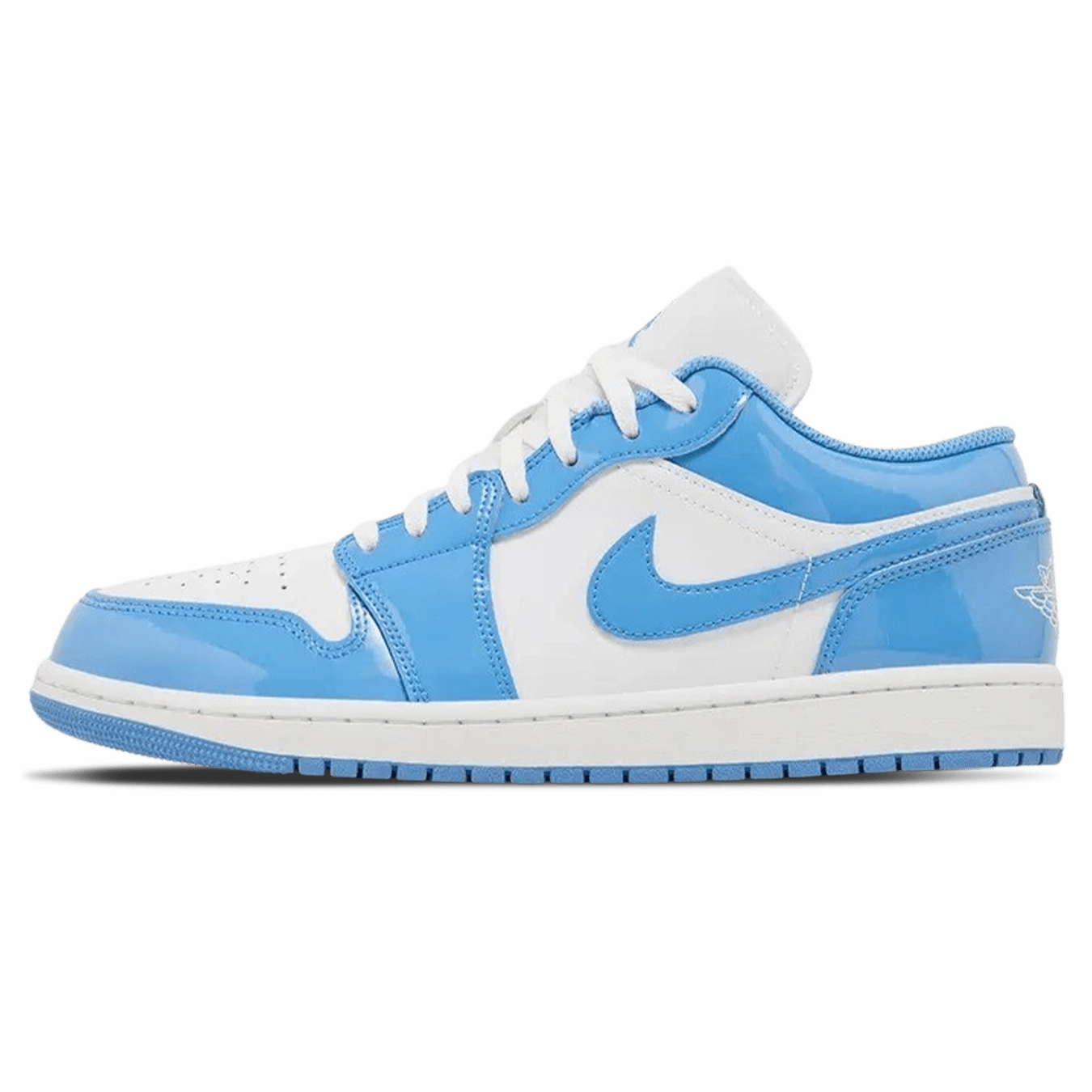 Air Jordan 1 Low SE 'Legend Blue' Air Jordan 1 Low sneakers perfect for casual outfits