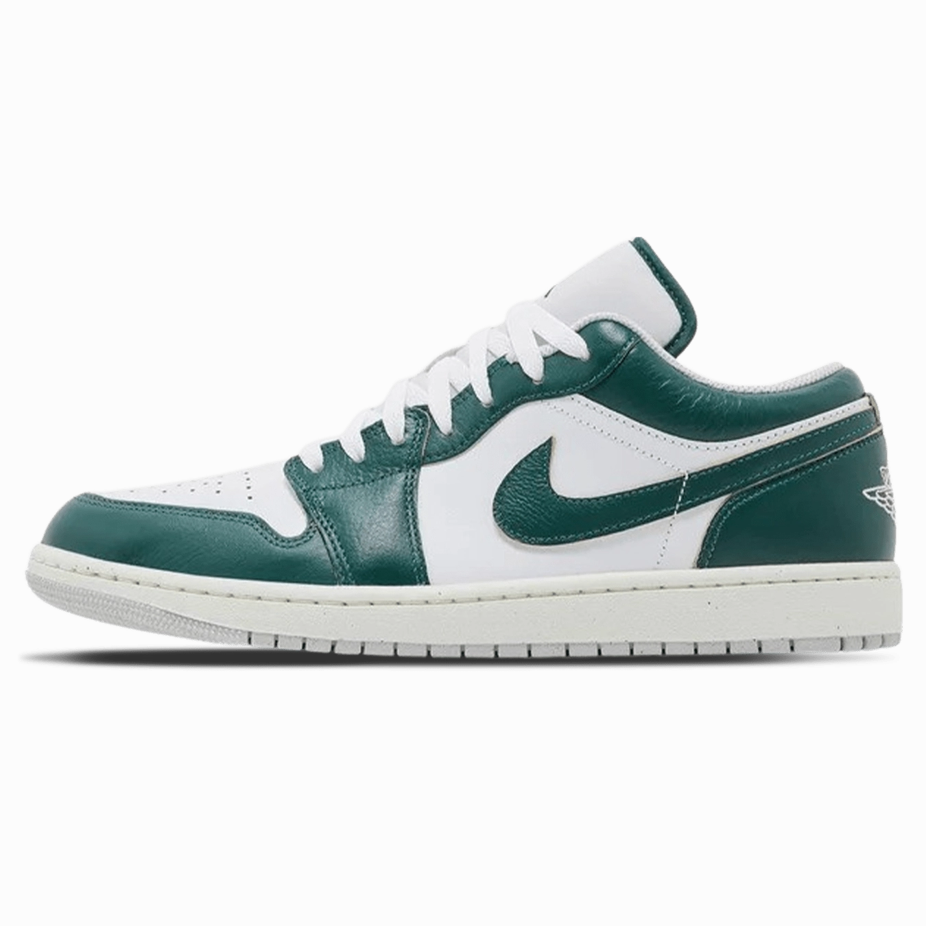 Air Jordan 1 Low SE 'Oxidized Green' Air Jordan 1 sneakers with heritage court style