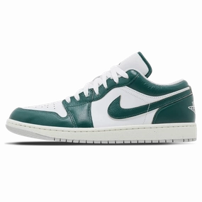 Air Jordan 1 Low SE 'Oxidized Green' Air Jordan 1 Low sneakers perfect for casual outfits
