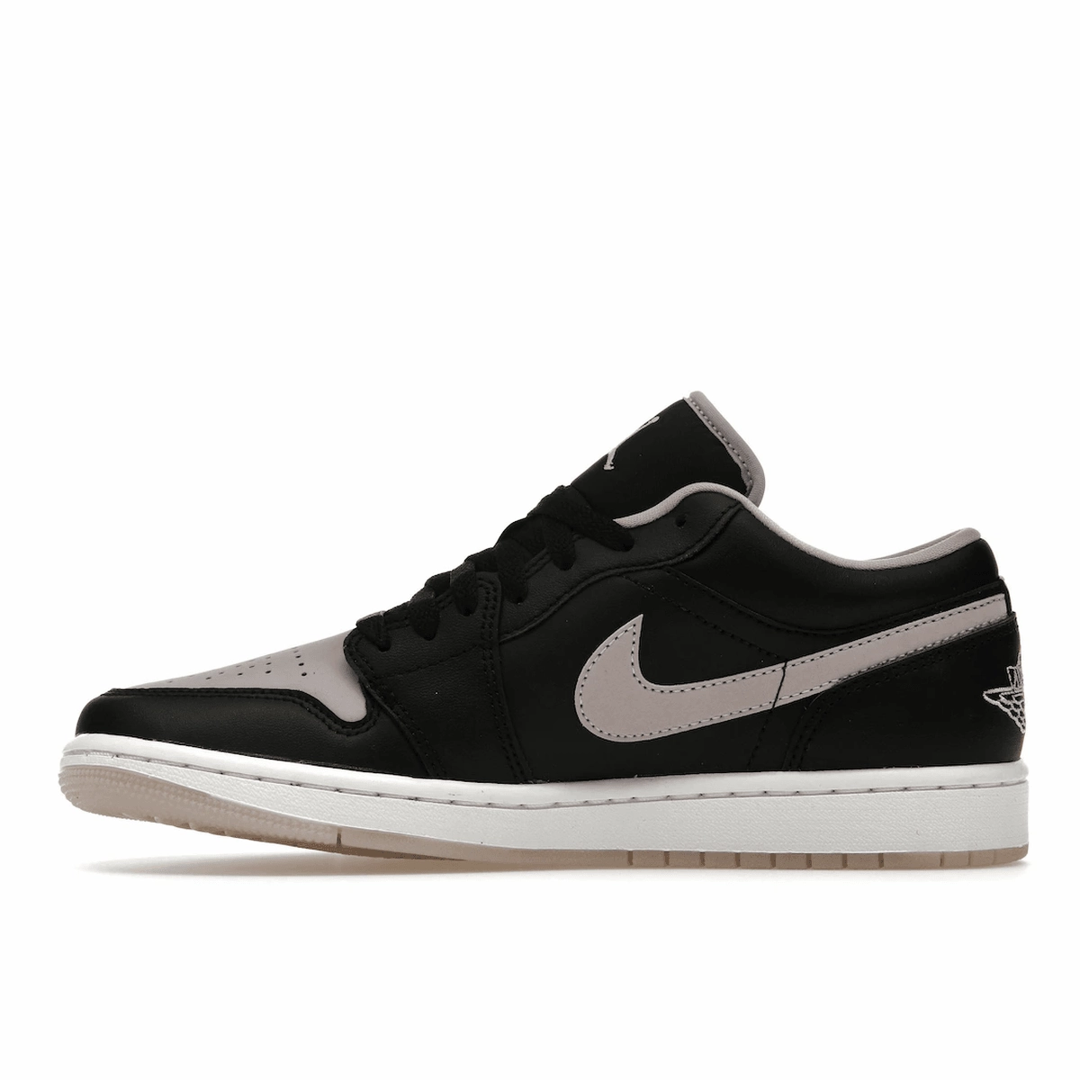 Air Jordan 1 Low SE Black Iced Lilac Air Jordan 1 Low casual sneakers
