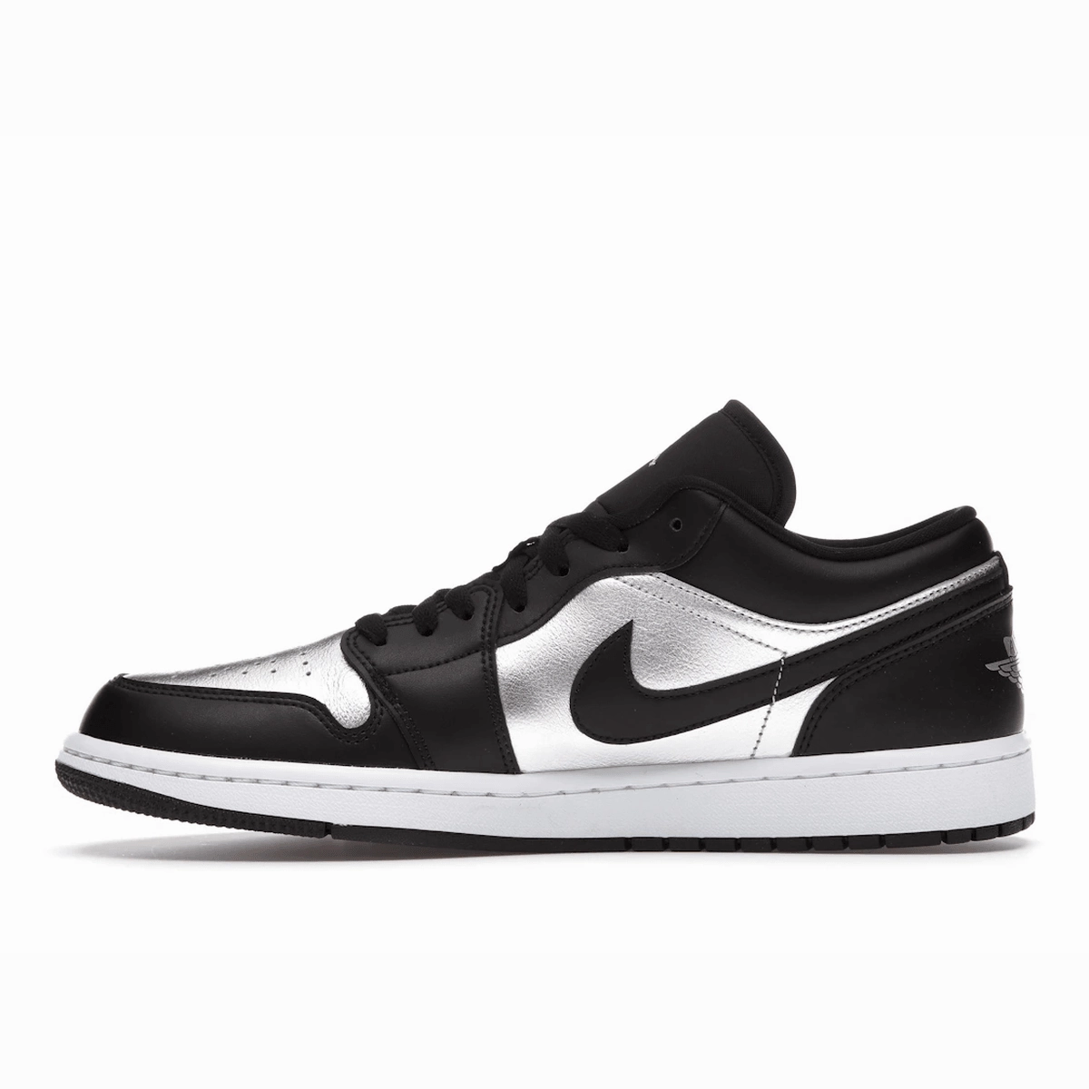 Air Jordan 1 Low SE Black Metallic Silver Air Jordan 1 Low casual sneakers