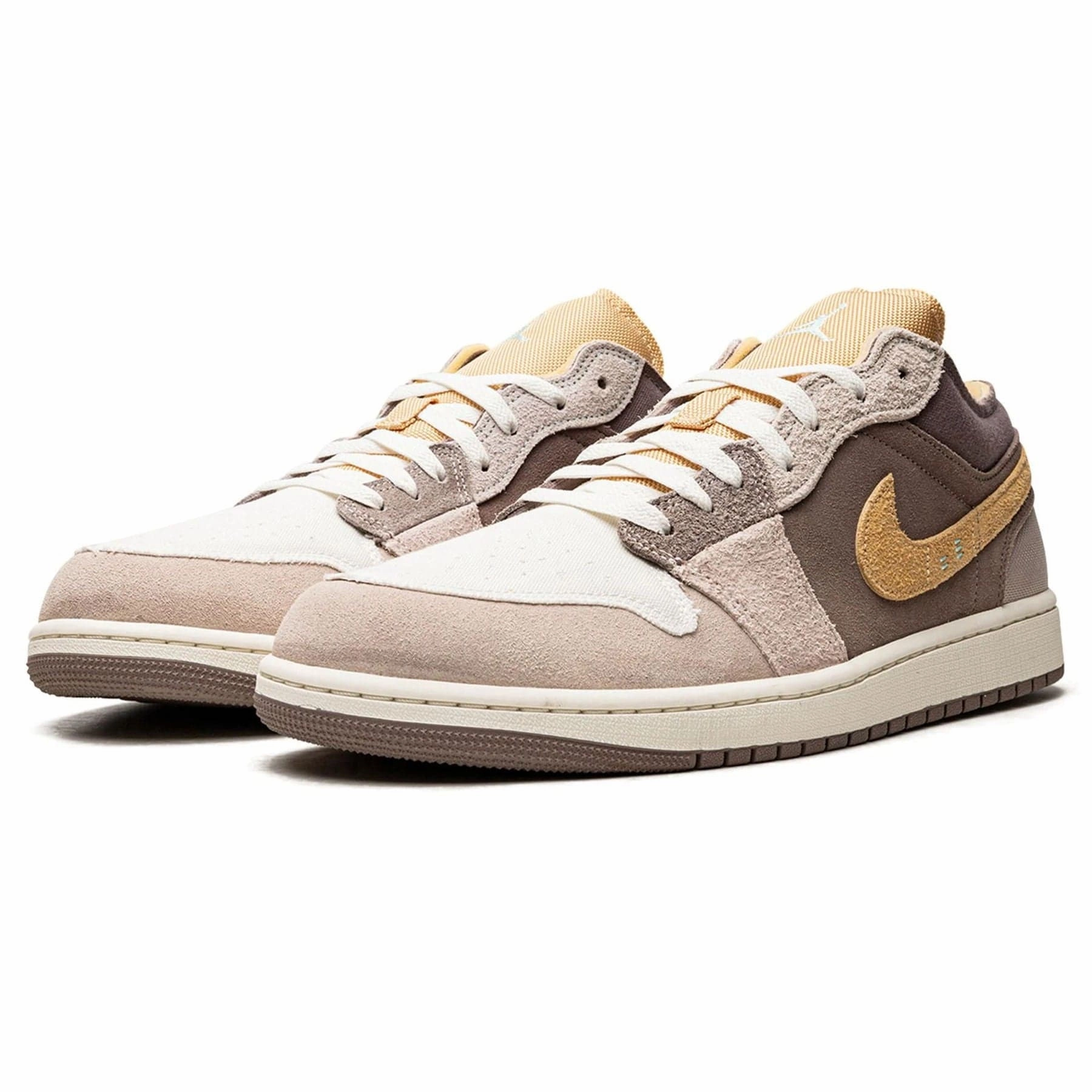 Air Jordan 1 Low SE Craft 'Inside Out - Taupe Haze' Air Jordan 1 classic sneakers