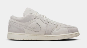 Air Jordan 1 Low SE Craft Mens Basketball Shoes (Pale Ivory/Sail/Legend Brown) Air Jordan 1 classic shoes for streetwear looks